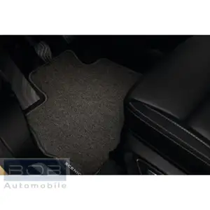 Orig. Renault Textilfu&szlig;matten Confort Sc&eacute;nic IV beweg. Mittelkonsole 8201635265